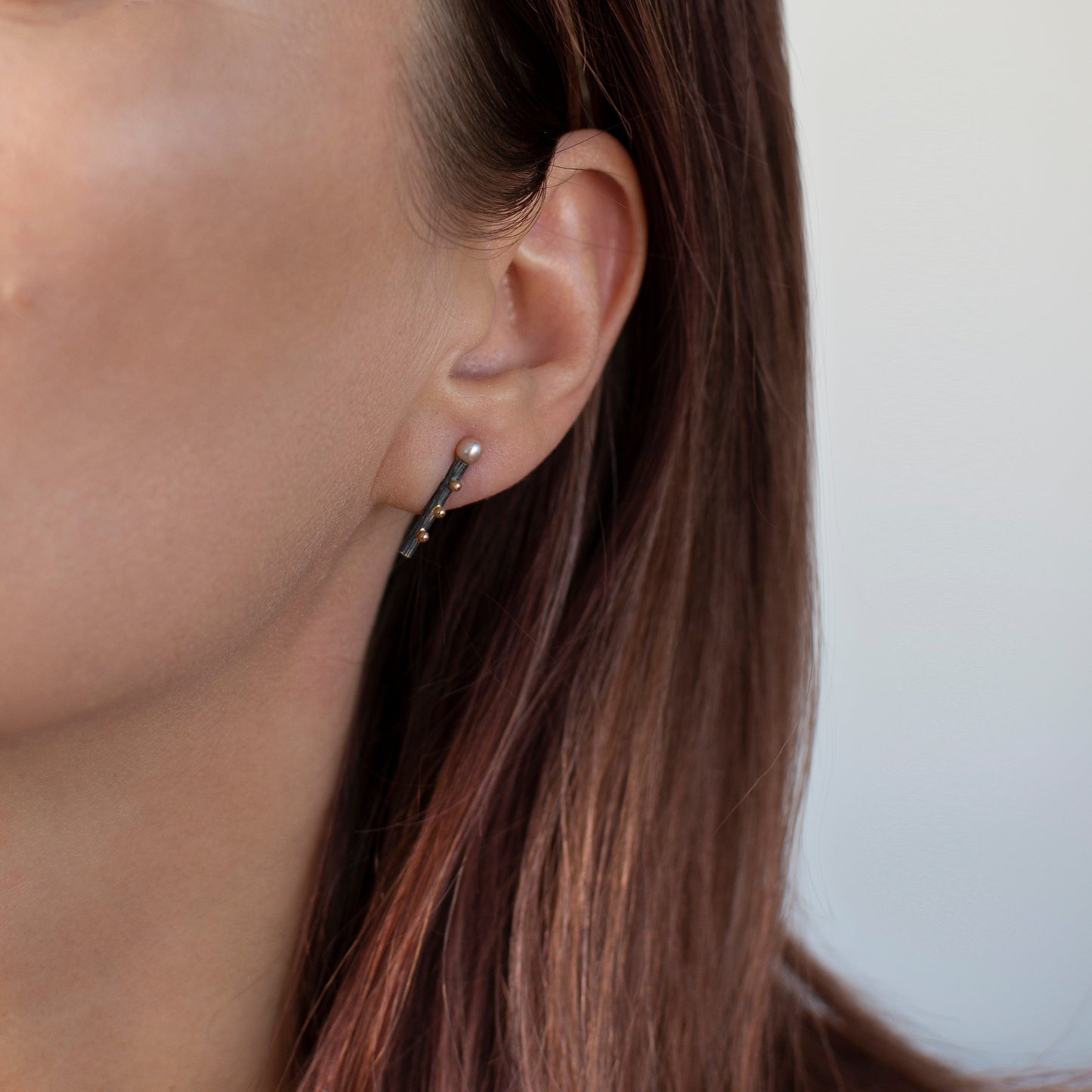 Stud Earrings Sticks With Gold Beads And Pearls