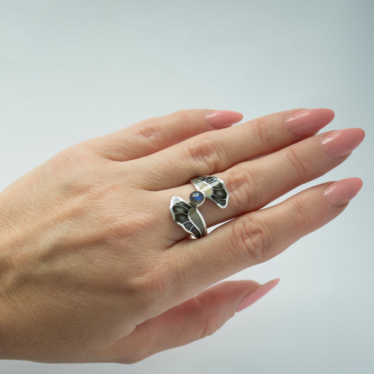 Cloisonne Enamel Silver Ring With Labradorite Stone