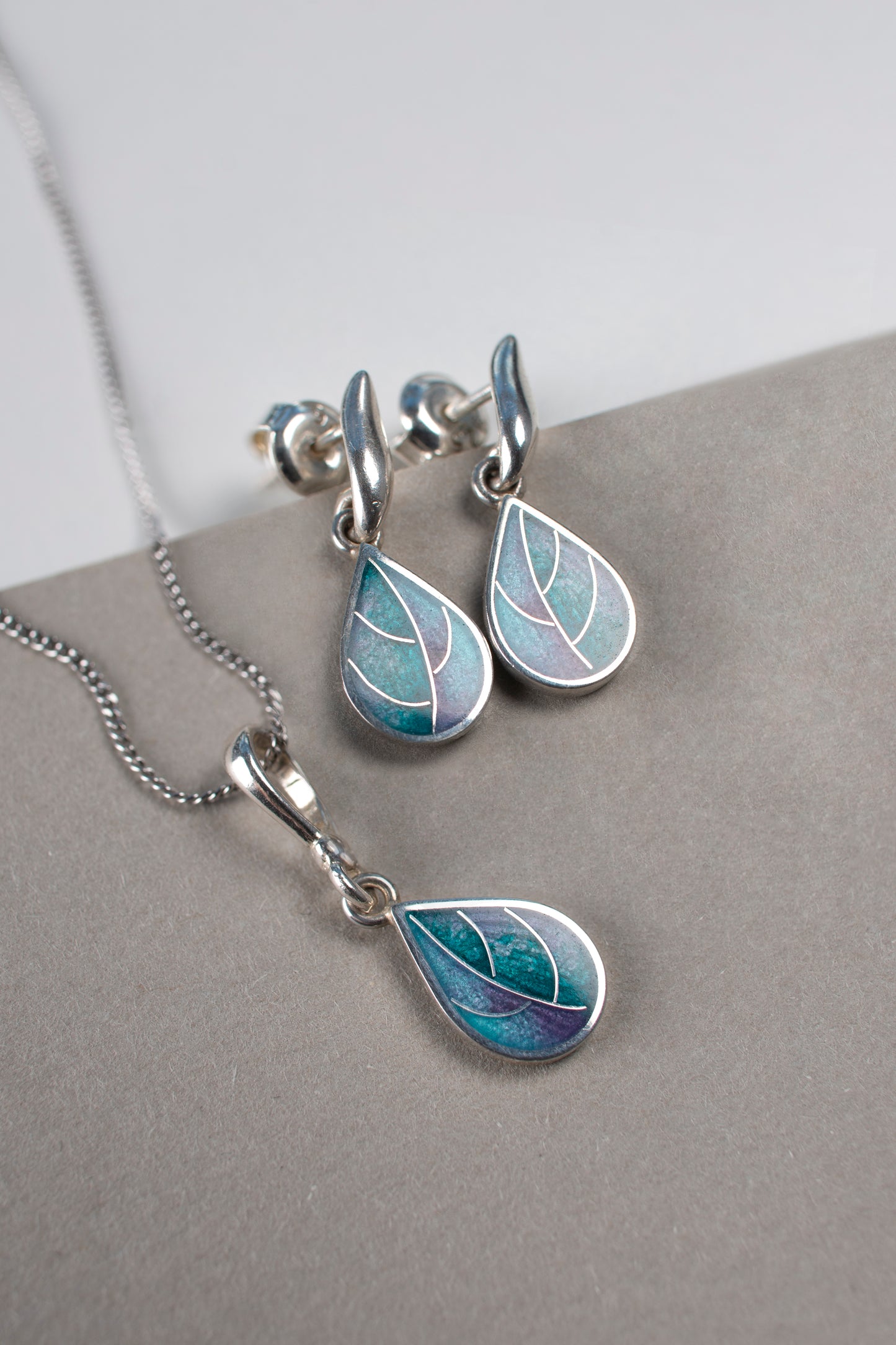 Small Leaves Cloisonné Enamel Jewellery Set