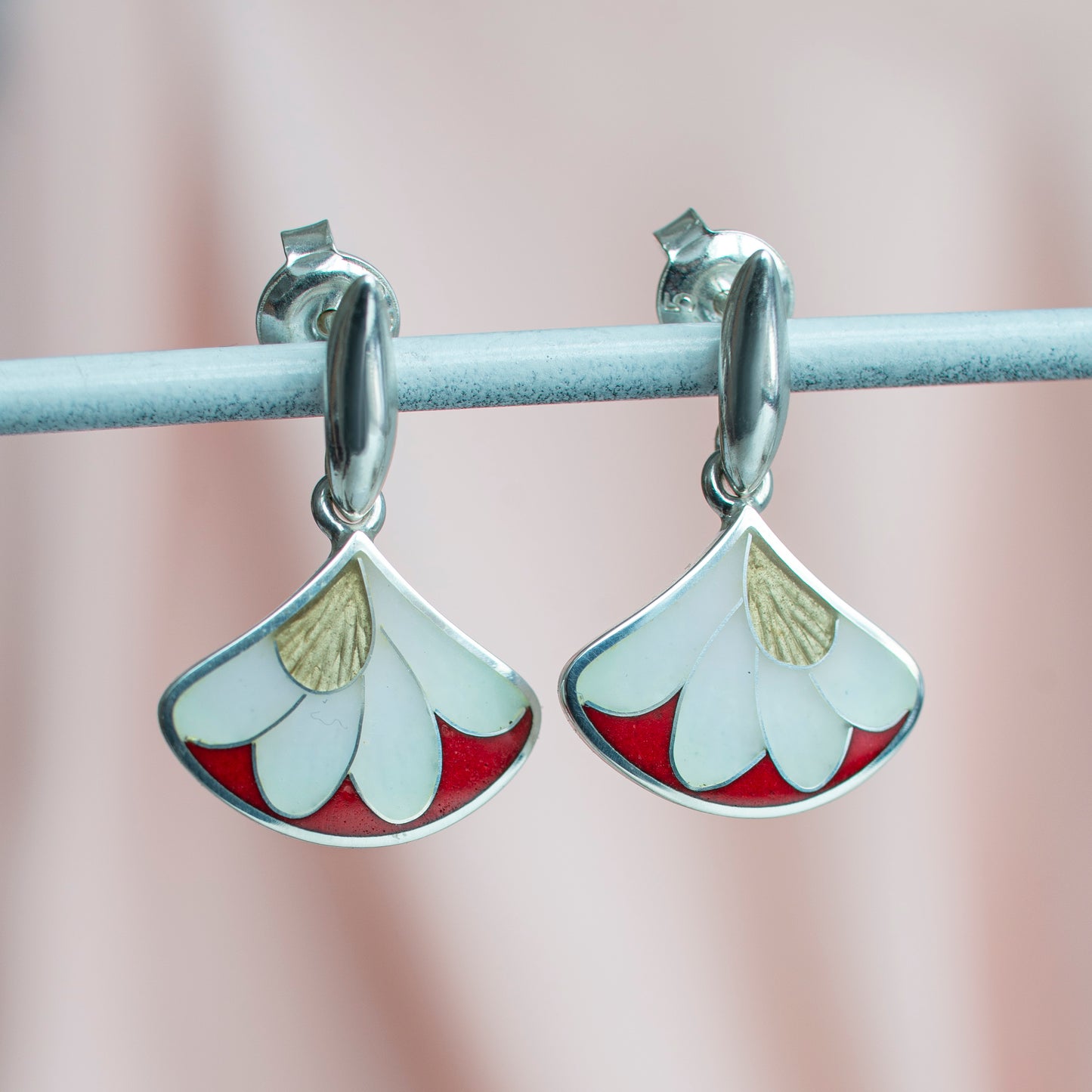 Cloisonne Enamel Earrings White/Red Drops