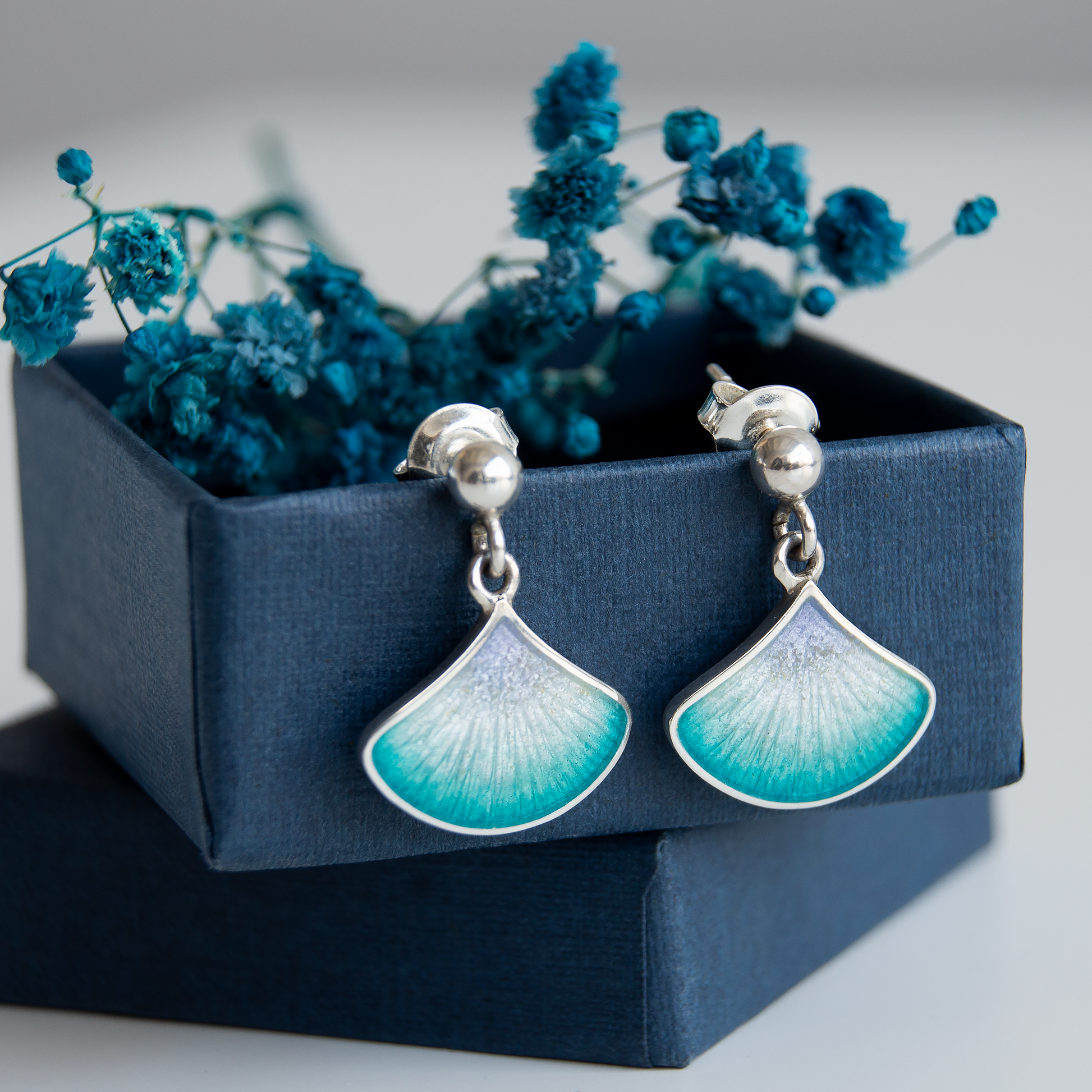 Blue hot sale lagoon jewelry